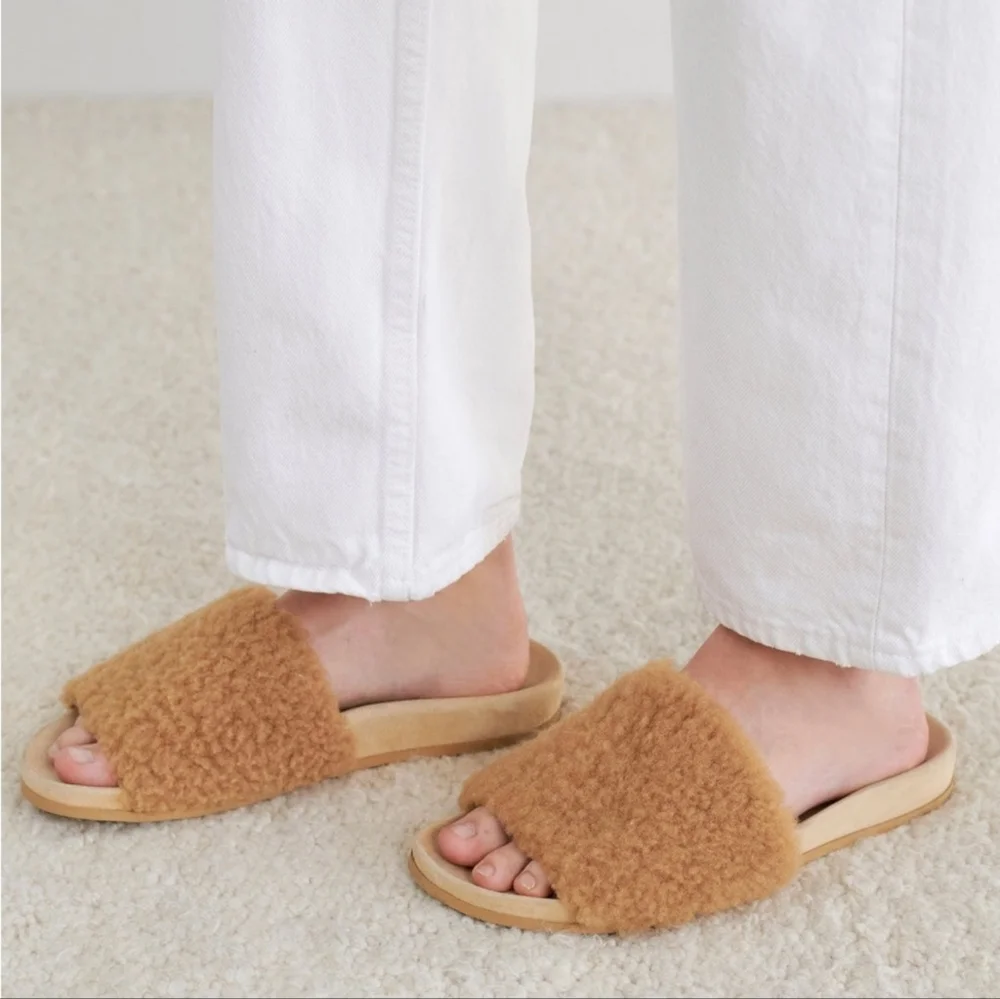 NEW Jenni Kayne Shearling Slides Tan size‎ 38/8